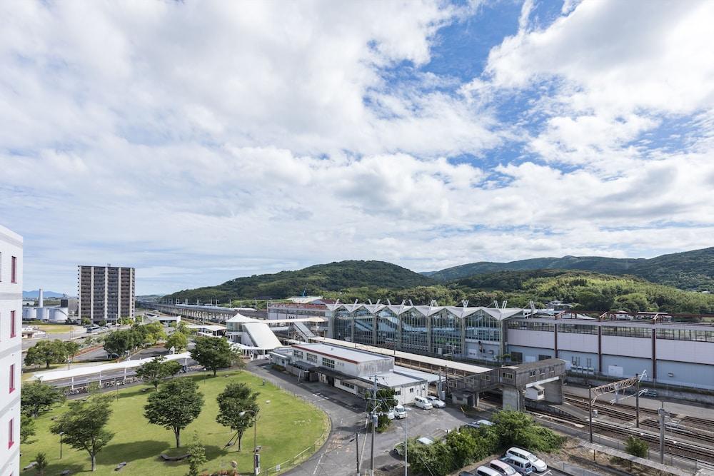โฮเต็ล วิง อินเตอร์เนชั้นแนล อิซูมิ โรงแรม Izumi (Kagoshima)